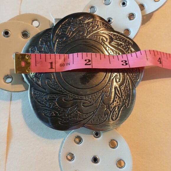 Women's Western Boho Silver and Gold Toned Disc Belt with Metal Buckle - Picture 2 of 8